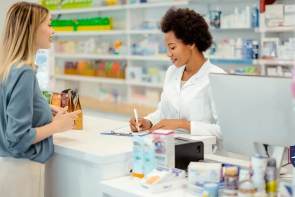 what-do-pharmacy-technicians-do